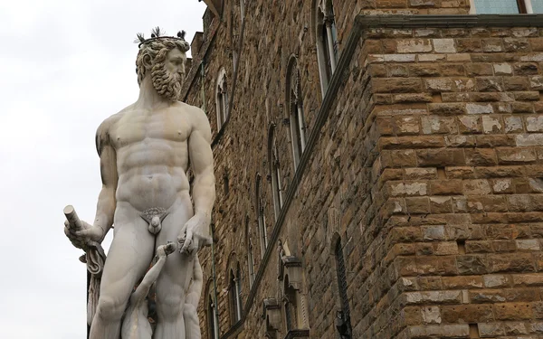 Statuen auf der Piazza della Signoria, Florenz, Italien — Stockfoto