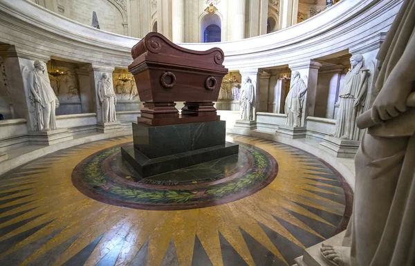 Interiéry a podrobnosti o Hotel des Invalides, Paříž, Francie — Stock fotografie