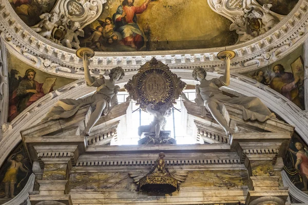 Inredning och Detaljer för Sienas katedral, Siena, Italien — Stockfoto