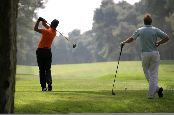 남자 골프 스윙 과정에 — 스톡 사진