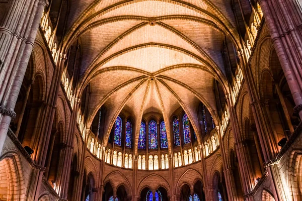 Reims France September 2015 Saint Remi Bazilikasının Mimari Detayları Eylül — Stok fotoğraf