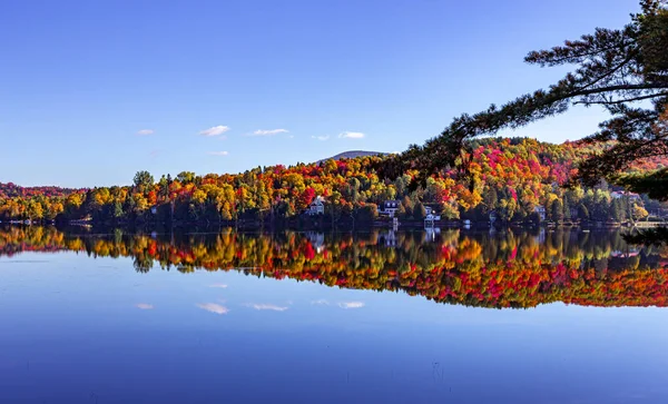 Laurentides Teki Lac Superieur Manzarası Mont Tremblant Quebec Kanada — Stok fotoğraf