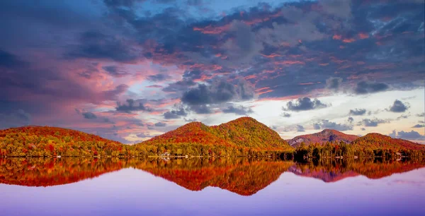 Uitzicht Het Lac Superieur Laurentides Mont Tremblant Quebec Canada — Stockfoto