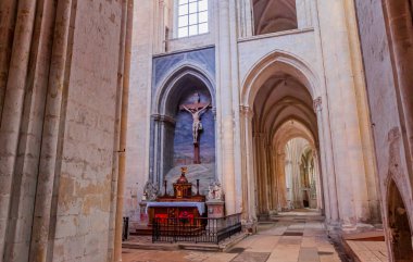 FECAMP, FRANCE, AĞUSTOS 02 İç İşleri ve Abbatiale de la Trinite, Fecamp, Normandiya, Fransa 'nın mimari detayları. Ağustos 02, 2013 Fecamp, Fransa