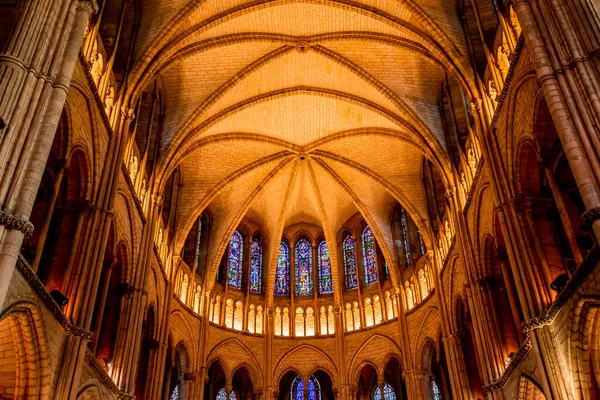 Reims França Setembro 2015 Interiores Detalhes Arquitetônicos Basílica Saint Remi — Fotografia de Stock