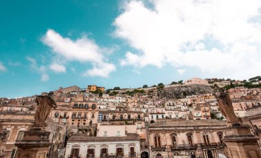 Modica 'nın Barok şehri Modica, San Giorgio' nun Duomo 'sundan, Modica, Sicilya, İtalya