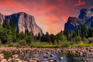 Yosemite valley, Yosemite national park, California, usa clipart