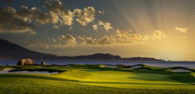 Pebble Beach golf sahası, 17. Delik, Monterey, California, ABD