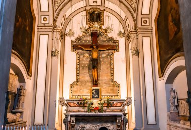 NAPLES, ITALY, 16 Mayıs 2014: Napoli katedrali Duomo 'nun iç ve ayrıntıları, Saint Januarius, camapnia, İtalya, 16 Mayıs 2014, Napoli, İtalya.