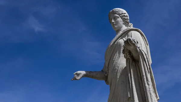 Compiegne Franciaország August 2016 Exteriors Statues Gardens Chateau Compiegne Augusztus — Stock Fotó