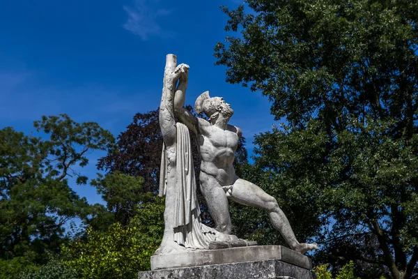 Compiegne Franciaország August 2016 Exteriors Statues Gardens Chateau Compiegne Augusztus — Stock Fotó
