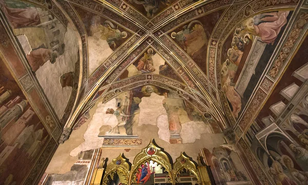 Florence Italy October 2015 Interiors Architectural Details Santa Trinita Church — 스톡 사진