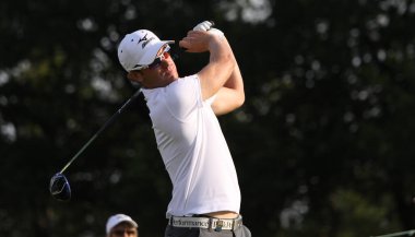 GUYANCOURT, FRANCE, HAZİRAN 03, 2015: Magnus Carlsson (swe) Fransa Açık, Avrupa golf turunun üçüncü turunda, 3 Temmuz 2015 'te Guyancourt, Fransa.