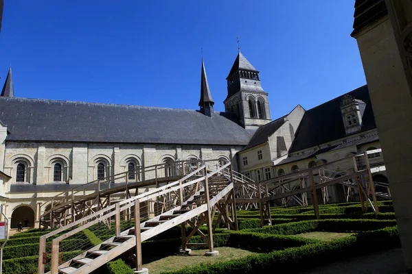 Fontevraud Francja Kwiecień 2012 Szczegóły Architektoniczne Opactwa Fontevraud Zbudowanego Latach — Zdjęcie stockowe