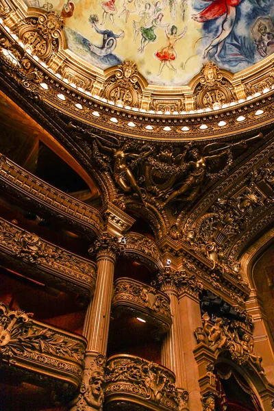 パレ ・ ガルニエ、パリ ・ オペラ座、インテリアの詳細 — ストック写真