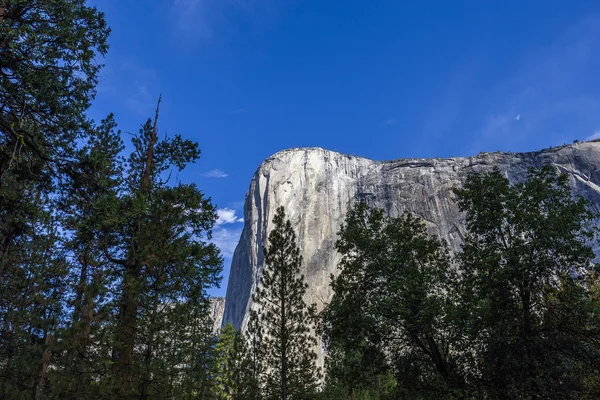 El Capitán, Parque Nacional Yosemite, California, EE.UU. — Foto de Stock