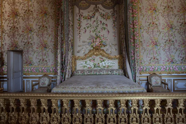 Interiores y detalles de Chjalá teau de Versailles, Francia —  Fotos de Stock