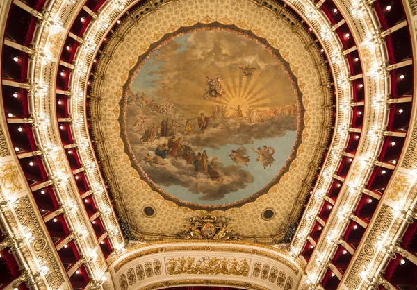 Interiéry Teatro San Carlo, Neapol opera, Itálie — Stock fotografie