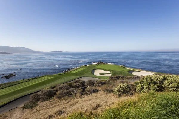 Pebble Beach golf course, Monterey, Californië, Verenigde Staten — Stockfoto