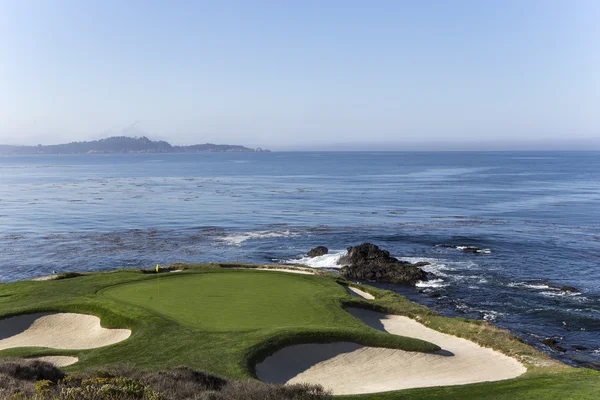 Plaża żwirowa pole golfowe, Monterey, Kalifornia, Stany Zjednoczone Ameryki — Zdjęcie stockowe