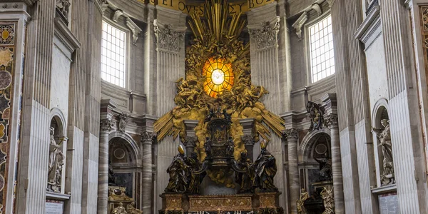 Basílica de San Pedro, Ciudad del Vaticano, Vaticano — Foto de Stock