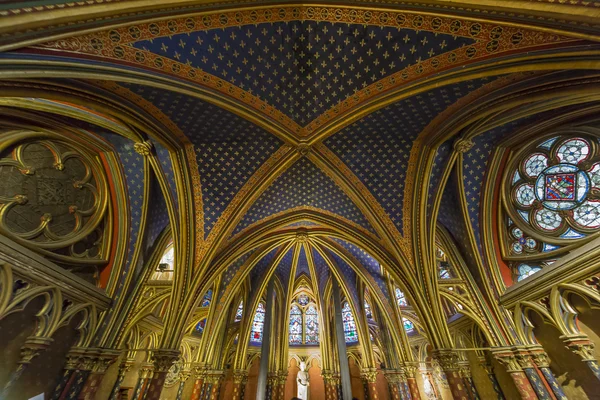 A igreja de Sainte Chapelle, Paris, França — Fotografia de Stock