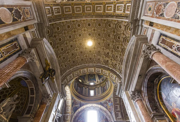 Basílica de São Pedro, Vaticano, Vaticano — Fotografia de Stock