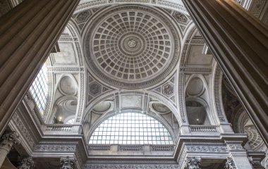 iç Pantheon nekropol, Paris, Fransa
