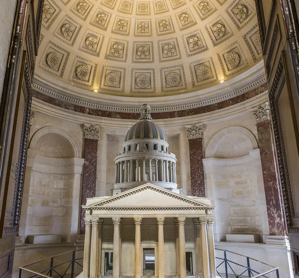 Interiors of Pantheon necropolis, Paris, France — Stock Photo, Image