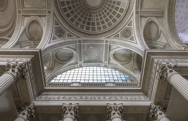 Interiores de Pantheon necropolis, Paris, França — Fotografia de Stock