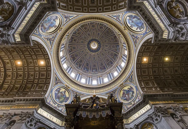 Basilica of saint Peter, Vatikán, Vatikán — Stock Fotó