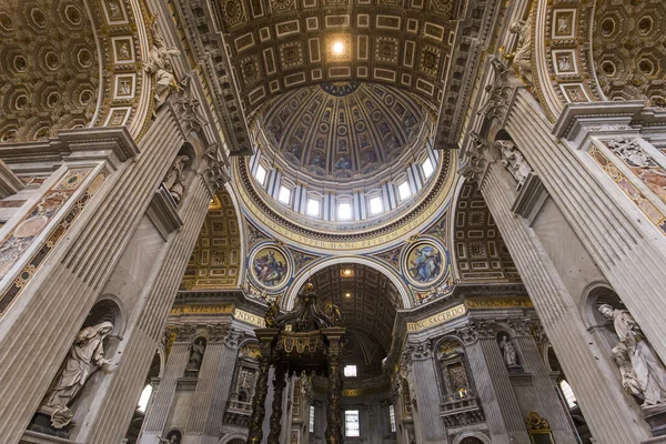 Basilika des heiligen Petrus, vatikanische Stadt, vatikanische — Stockfoto