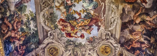 Plafond fresco in het Palazzo Barberini, Rome, Italië — Stockfoto