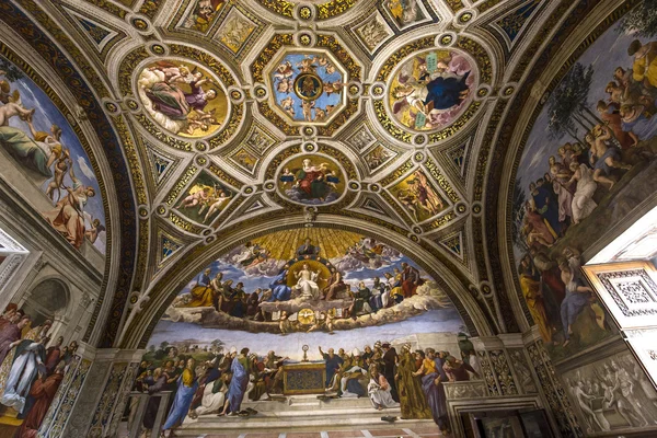 Interiéry pokojů Raphael, Vatikánská muzea, Vatikán — Stock fotografie