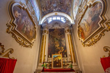 Floransa, İtalya, 26 Ekim 2015: iç mekanlar ve mimari detaylar Ognissanti Kilisesi, 26 Ekim 2015 Floransa, İtalya