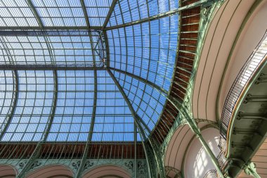 PARIS, FRANCE, FEBRUAY 04, 2026: Fransız arşivci Charles Girault tarafından 1897 yılında inşa edilen Grand Palais 'in Sanat Dekoratif Kubbesi mimari detayları