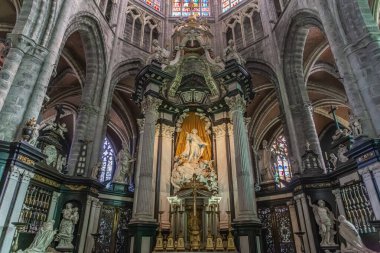 GHENT, BELGIUM, 31 Temmuz 2014: Saint Bavon katedralinin iç mimari ve mimari ayrıntıları