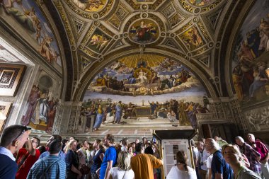 Raphael Odaları, Vatikan Müzesi, Vatikan iç