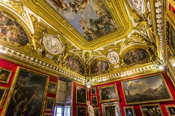 Інтер'єри Палаццо Пітті, Флоренція, Італія — стокове фото