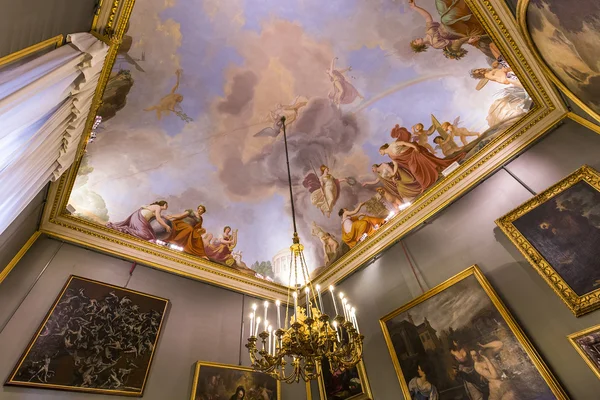 Interni di Palazzo Pitti, Firenze, Italia — Foto Stock