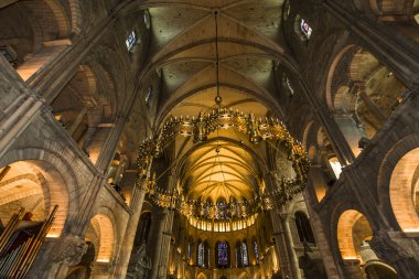 iç mekanlar ve Ayrıntılar Saint-Remi Bazilika, Reims, Fransa