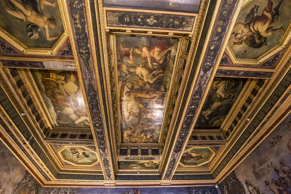 Interiores del Palazzo Vecchio, Florencia, Italia — Foto de Stock