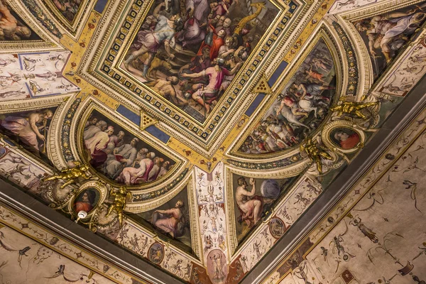 Innenräume des Palazzo Vecchio, Florenz, Italien — Stockfoto