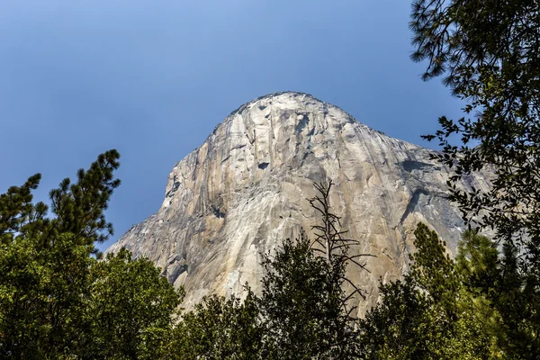 El Capitán, Parque Nacional Yosemite, California, EE.UU. — Foto de Stock