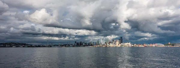Seattle över Elliott Bay 6 — Stockfoto