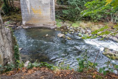 Tumwater 2 üzerinde köprü