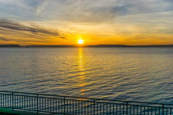 Nedgående Sol Över Puget Sound West Seattle Washington — Stockfoto