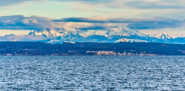 Vista Las Montañas Olímpicas Desde Port Townsend Washington — Foto de Stock