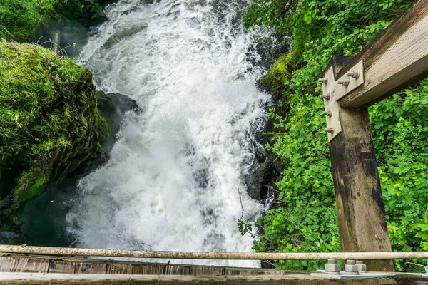 Whitewater Corre Através Seção Inferior Tumwater Falls — Fotografia de Stock