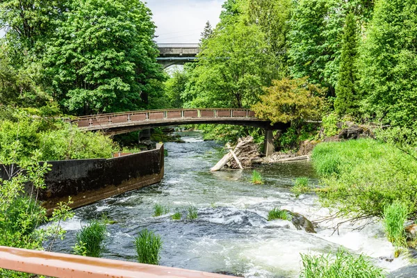 Blick Auf Eine Fußgängerbrücke Über Den Deschutes River Tumwater Washington — Stockfoto